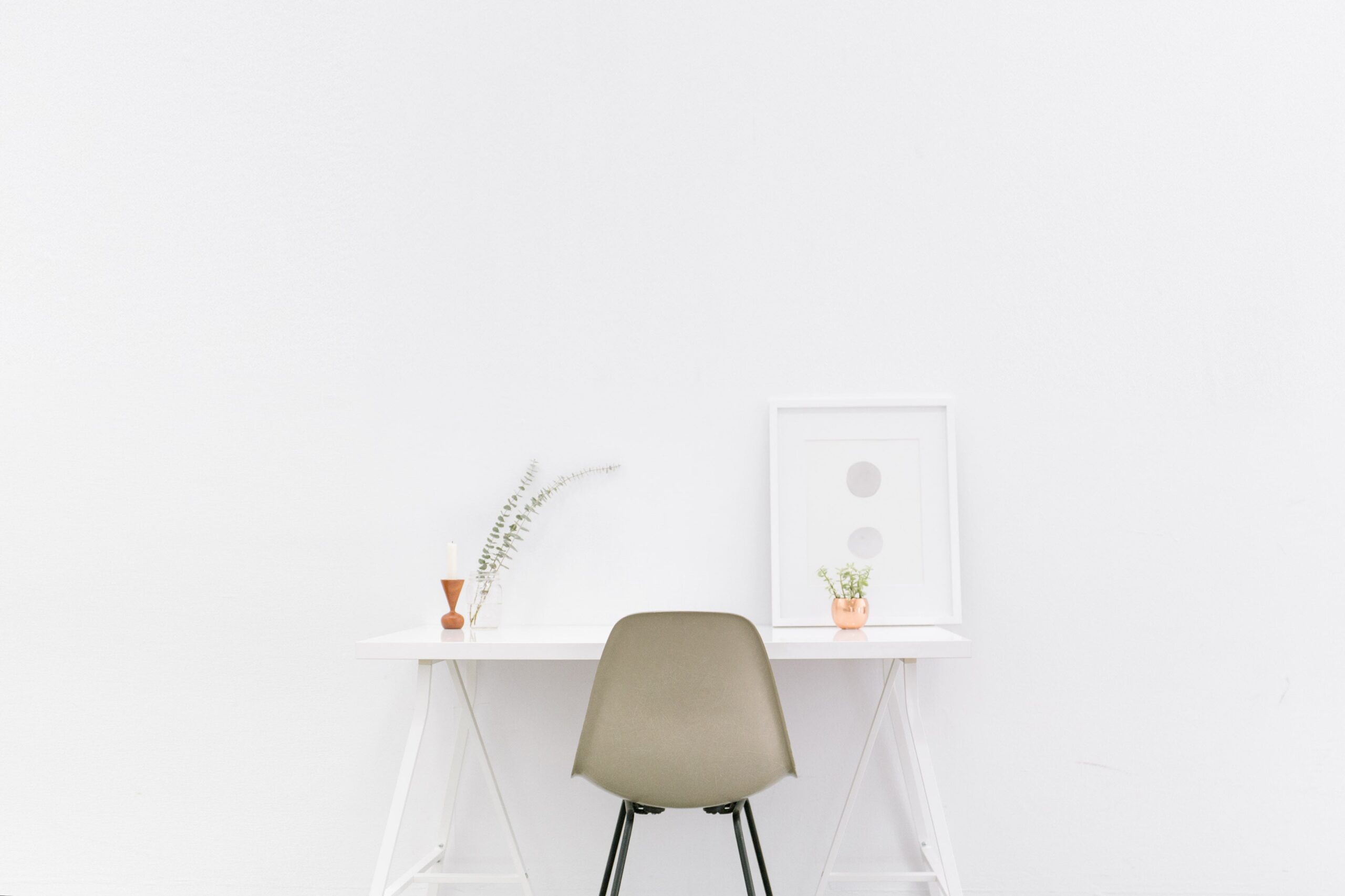 bench-accounting-49909-unsplash-min bench-accounting-49909-unsplash-min